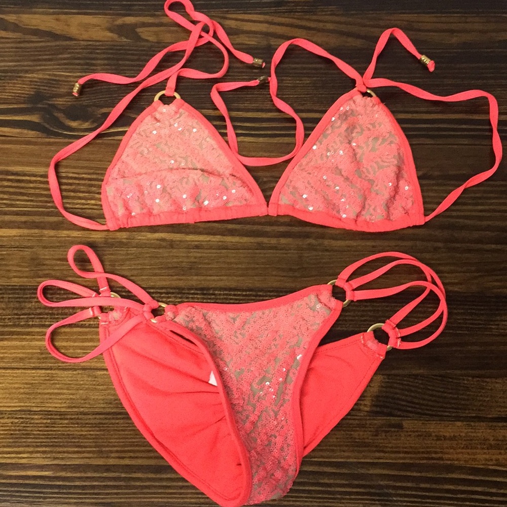 Beach bunny bikini